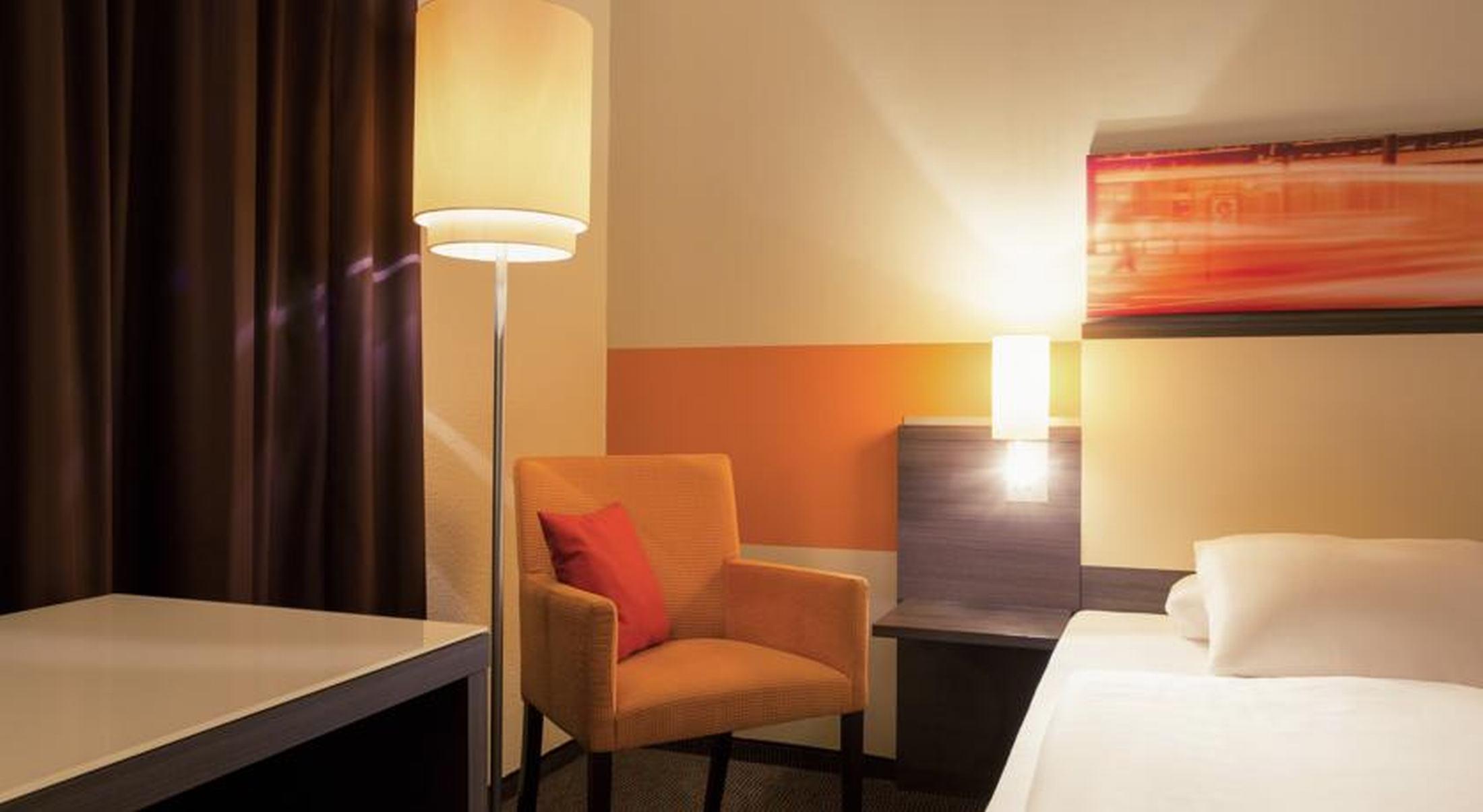 Mercure Hotel Koeln West Екстериор снимка
