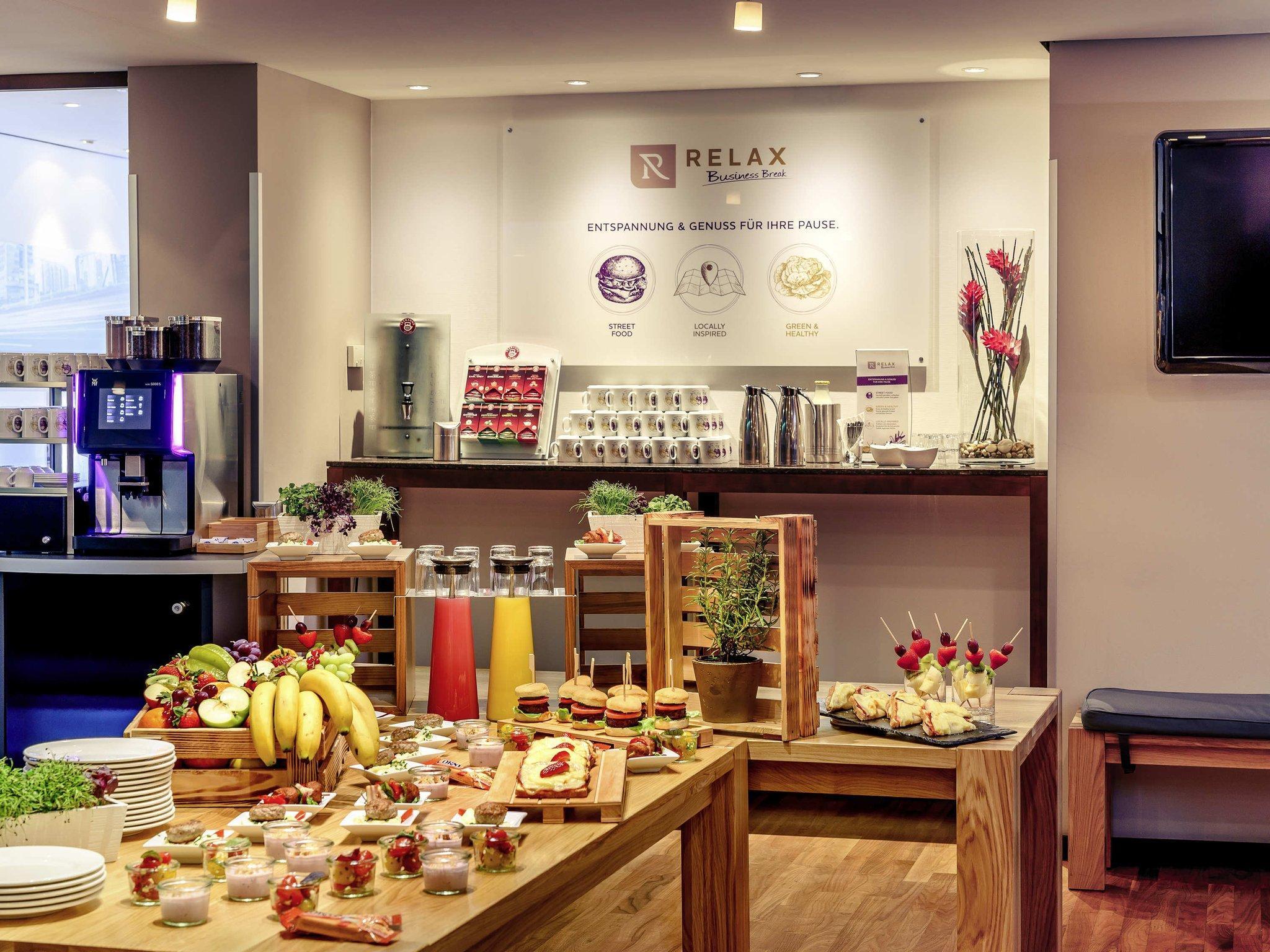 Mercure Hotel Koeln West Екстериор снимка