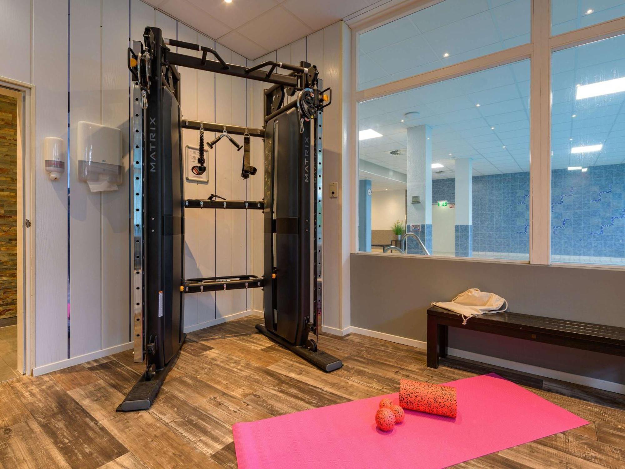 Mercure Hotel Koeln West Екстериор снимка