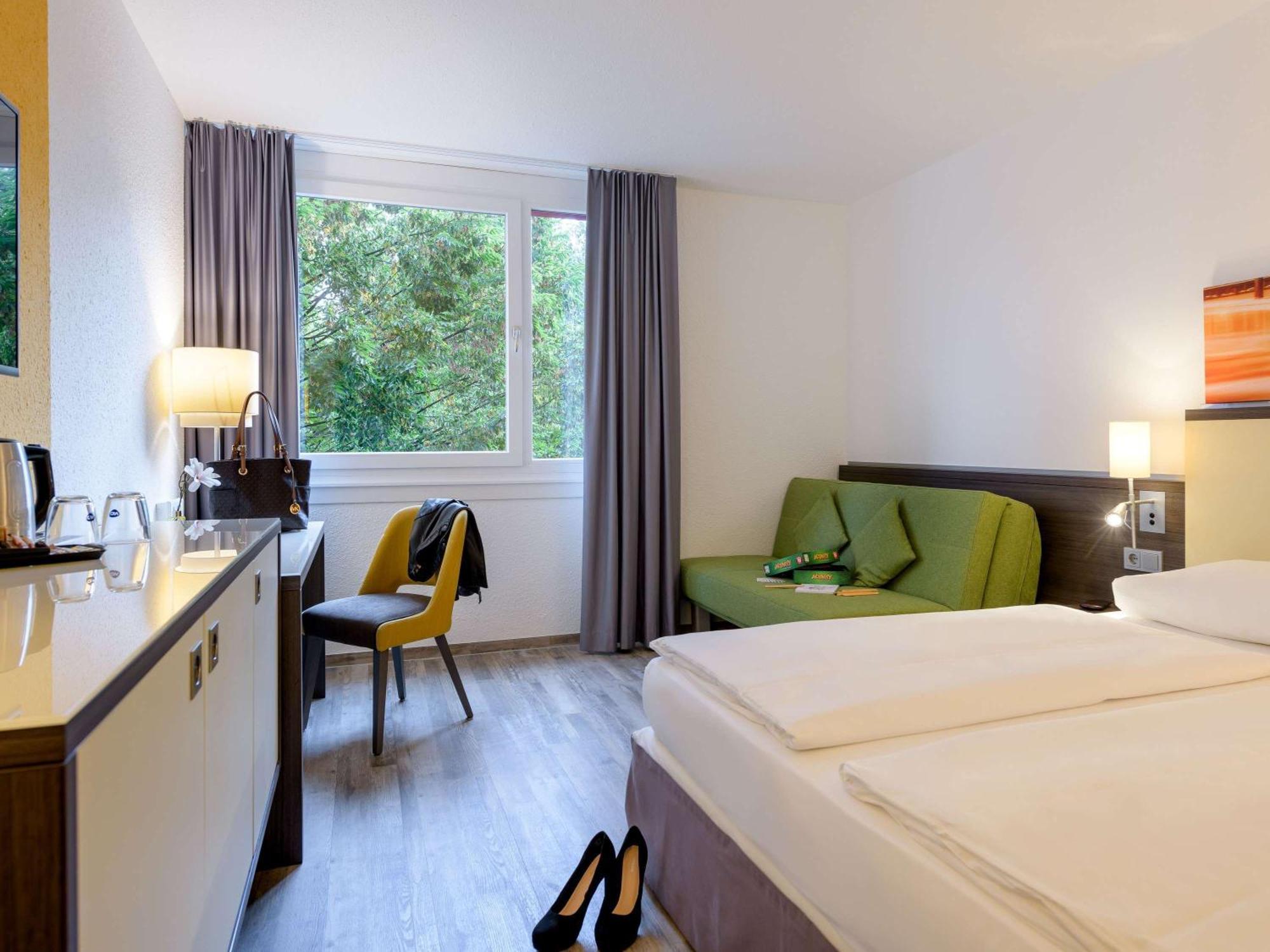 Mercure Hotel Koeln West Екстериор снимка