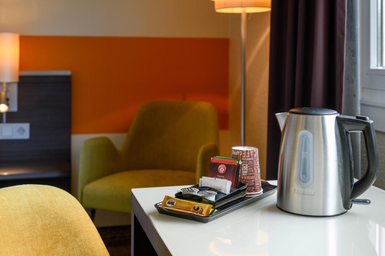 Mercure Hotel Koeln West Екстериор снимка
